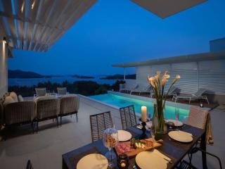 Magnificent Murter Villa Villa Royal 4 Bedrooms Sea Views & Private Pool - 2