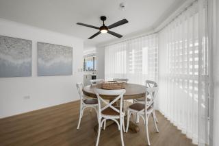 Baronnet Apartments - 9