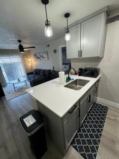 DT Dallas l Adorable 1BD l NorthPark & Galleria - 3
