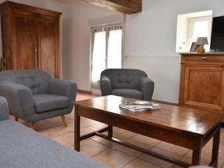 Gîte indépendant avec piscine, grande terrasse, jardin, barbecue, proche St Pourçain/Sioule et Souvigny - FR-1-489-78 - 3