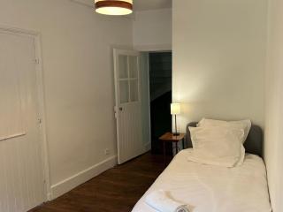 Maison de charme à Jaligny-sur-Besbre, 4 chambres, jardin, draps & ménage inclus - FR-1-489-459 - 7