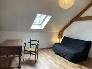 Gîte rural rénové avec charme à Marcillat, jardin et terrasse - FR-1-489-369 - 6