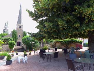Gîtes proches vignoble, déco cosy, terrasse, activités familiales et nature - Tout inclus - FR-1-489-235 - Meillard - 2