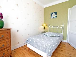Gîte rénové à la ferme, 4 chambres, jardin clos, WiFi, parking, animaux, activités nature à proximité - FR-1-497-27 - 8