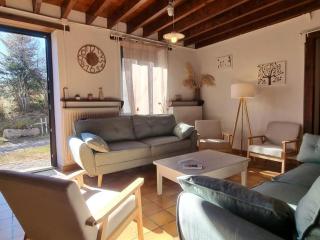 Gîte de charme avec piscine intérieure chauffée, 12/14 personnes - FR-1-496-346 - Saint-Priest-la-Prugne - 5