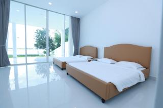 ផ្ទះទន្លេ - Ptas Tonle - 1