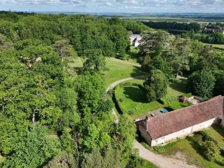 Maison de charme rénovée, grand jardin, au calme, proche nature et châteaux historiques, animaux admis - FR-1-497-198 - 7