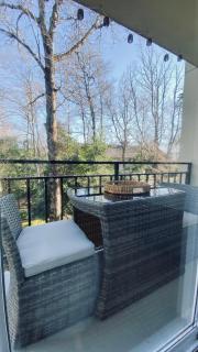 Departamento en Pucón con Piscina y WiFi Cerca del Centro, Ideal Verano - Pucón - 2