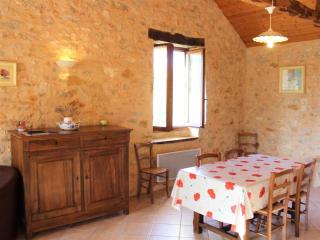 Maison de campagne avec 3 chambres, wifi, terrasse, proche sites touristiques, animaux acceptés - FR-1-616-138 - 7