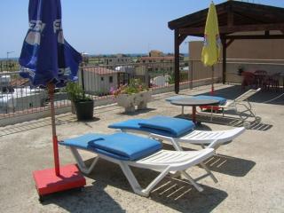 Marios Apartments - Perivolia - 1