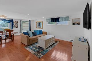 Waterfront Retreat with Stunning Views home - Gouldsboro - 9