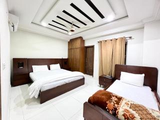 Luxury Apartment Hotel and Guest House - Islamabad - 2