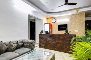 Super Townhouse Mayfield Garden Nearby Golf course road - Gurgaon - 9