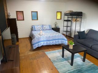 Secret Bay Hideaway - 0
