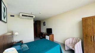 Quarto Mobiliado no Hotel Go Inn Taguatinga com Wi-Fi, Ar Condicionado e Estacionamento Grátis - 4