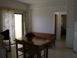 Marios Apartments - Perivolia - 9
