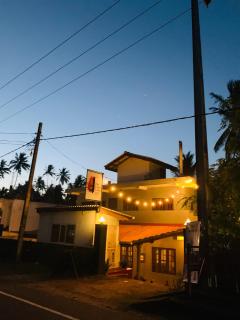 The Curry Lodge - Thimbiriya - 4