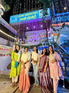 Laxmi Dormitory - Vrindāvan - 4