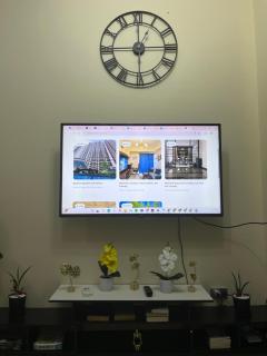 Affordable, Cozy and Spacious 1 BR Staycation Near MOA, Airport, Manila Bay, PICC and CPP Pet-Friendly with Pool, Fast WiFi, Netflix - Manila - 3
