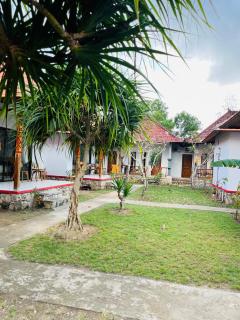 Ceningan Cliff Cottages - Nusa Lembongan - 5