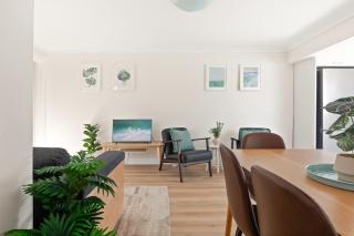 Stylish 2-Bed House in Leichhardt - Sydney - 5
