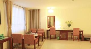 Luxe Hotel - Dong Hoi - 4