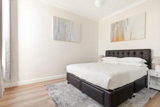 Stylish 2-Bed House in Leichhardt - Sydney - 9