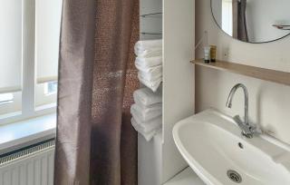 1 Bedroom Awesome Home In Katwijk Aan Zee - 1