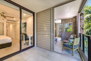 Belle Escapes 228-229 Luxury Beachfront Resort Palm Cove - Palm Cove - 1