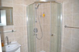 Barry House - 7