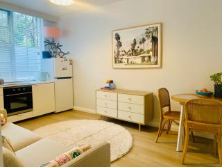 Cosy One Bedroom Apt Next to Park! - Melbourne - 9