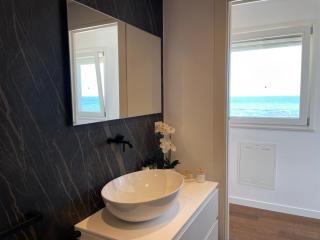 Marè Sea Front Apartment - Fronte Mare - 2