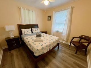 2 CoZY HOME WITH HUGE PATIO - 1