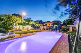 Casa Fra Gli Ulivi Apartments with Shared Pool - 0