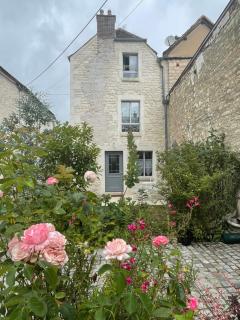 Le Clos de l'Armançon - Gîtes de charme en bord de rivière - Tonnerre - 9
