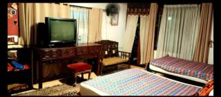 Badjoeri Ethnic Wooden Homestay - Bandung - 9