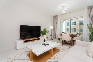 Stylish 2BR at Elite Residences - 0