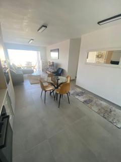 Ocean Breeze - Summerstrand - 1