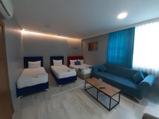 216 Turkuaz Suit - Istanbul - 7