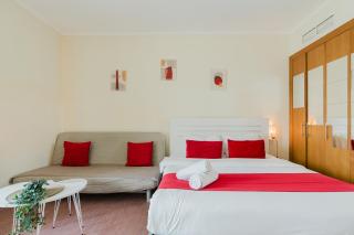 RH - Beautiful canal view, Sleek & spacious Studio, central location - 3