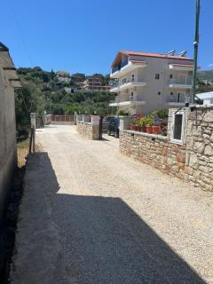 Foti Rooms - Himarë - 7