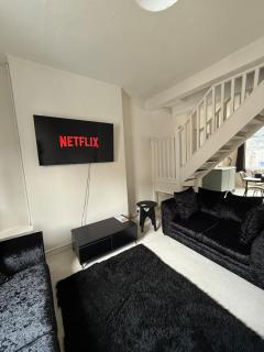Luxury home - Long stays welcome - Grimsby - 9