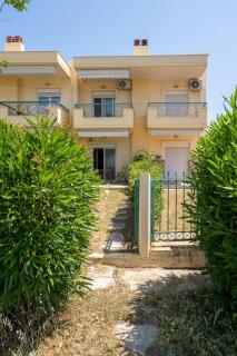 Blue Pearl-Beachfront Maisonette - 1