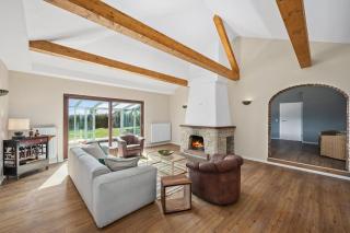 GUT KLETKAMP "Finkenhaus" - Idyllisch freistehendes Landhaus mit 3 Schlafzimmern und fantastischem Ausblick I 8 Personen I Offener Kamin I Garten I Wintergarten I Große Terrasse I Ruhig am Waldrand I Parkplätze I WLAN - Kletkamp - 0