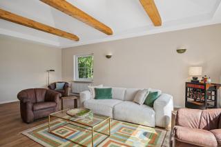GUT KLETKAMP "Finkenhaus" - Idyllisch freistehendes Landhaus mit 3 Schlafzimmern und fantastischem Ausblick I 8 Personen I Offener Kamin I Garten I Wintergarten I Große Terrasse I Ruhig am Waldrand I Parkplätze I WLAN - Kletkamp - 8