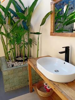 Coral Drift Beach Bungalow - 7