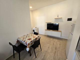 Nian Apartments - Vlorë - 8