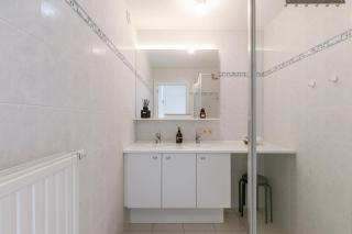 Huswell - Beachfront apartment with bike storage & terraces - 1