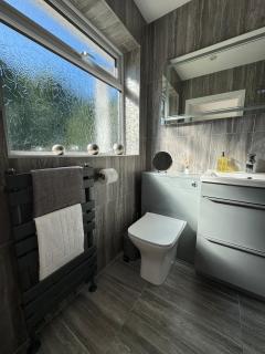 Home at Number 27 - Trowbridge - 2