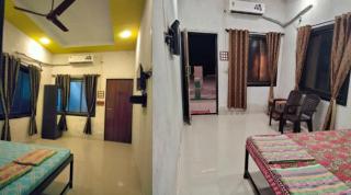 Khot Holiday Home Stay - Malvan - 4